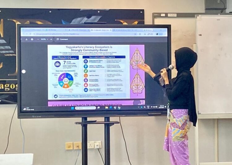 Murid MAN 1 Yogyakarta Sukses Presentasikan Budaya Literasi Yogyakarta pada Konferensi Internasional 47 WhatsApp Image 2026 05 20 at 09.18.33