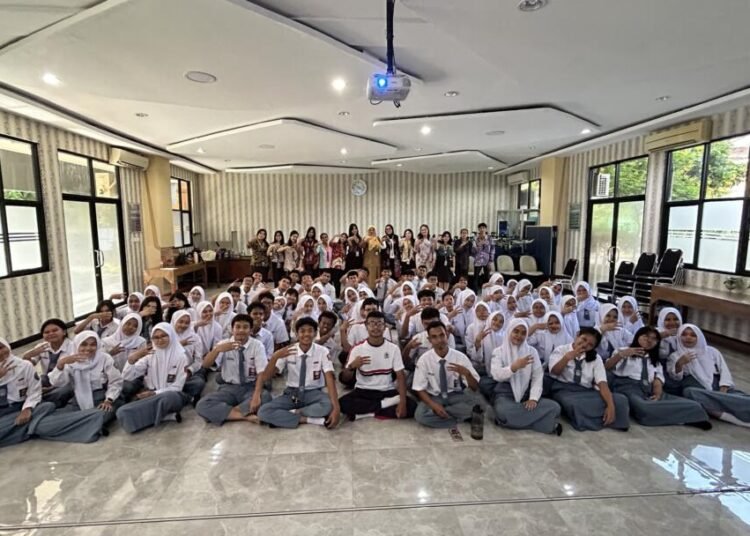 Mahasiswa Bimbingan dan Konseling UKI Laksanakan PKM di SMKN 10 Jakarta 50 WhatsApp Image 2026 05 22 at 16.09.31