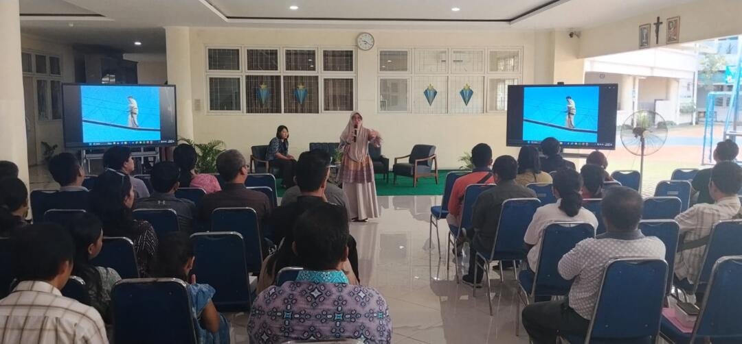 Bukan Sekadar Sekolah, SMP Santo Yosef Surabaya Bekali Orang Tua Hadapi Generasi Alpha 53 SMP Santo Yosef Surabaya
