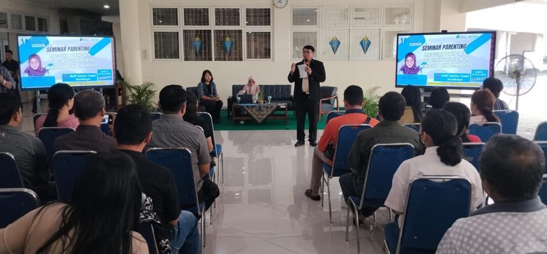 Bukan Sekadar Sekolah, SMP Santo Yosef Surabaya Bekali Orang Tua Hadapi Generasi Alpha 56 SMP Santo Yosef Surabaya