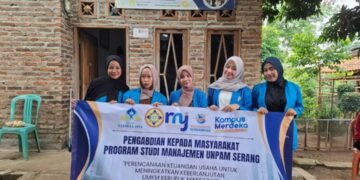 Perencanaan Keuangan Usaha untuk Meningkatkan Keberlanjutan UMKM Kerupuk Martabak Kota Serang 59 WhatsApp Image 2026 05 26 at 10.55.09