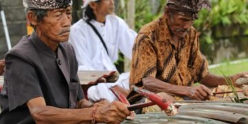 Ilustrasi Masyarakat Adat Bali: Canva Picture