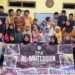 Melalui Permainan “Langkah Setara”, Mahasiswa PGSD UNY Tanamkan Nilai SDGs 3, 4, dan 5 kepada Santri TPA Al-Muttaqien Plotengan 56 Tim mahasiswa PGSD UNY bersama santri TPA Al-Muttaqien Plotengan dalam kegiatan implementasi SDGs 3, SDGs 4, dan SDGs 5 (Sumber: Dokumentasi Pribadi)