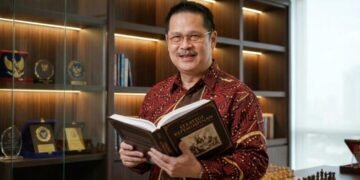 simfoni kepemimpinan denny widya