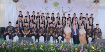 Sebanyak 40 lulusan SMAS Unggul Ar-Rahman Tahun 2026 Angkatan XV (Glethifa) 100% diterima di PTN Favorit (Dok. Istimewa)