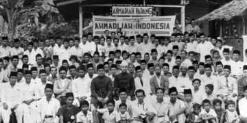 Komunitas Ahmadiyah di Padang, Sumber: Credit: Makhzan-e-Tasaweer