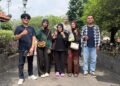 Observasi Mahasiswa Ilmu Komunikasi UNY Temukan Peran Strategis Pasar Ngasem bagi Pencapaian SDG 1 dan SDG 2 di Yogyakarta 57 Foto Bersama Di Pasar Ngasem (Sumber: Dokumentasi Pribadi)