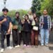Foto Bersama Di Pasar Ngasem (Sumber: Dokumentasi Pribadi)