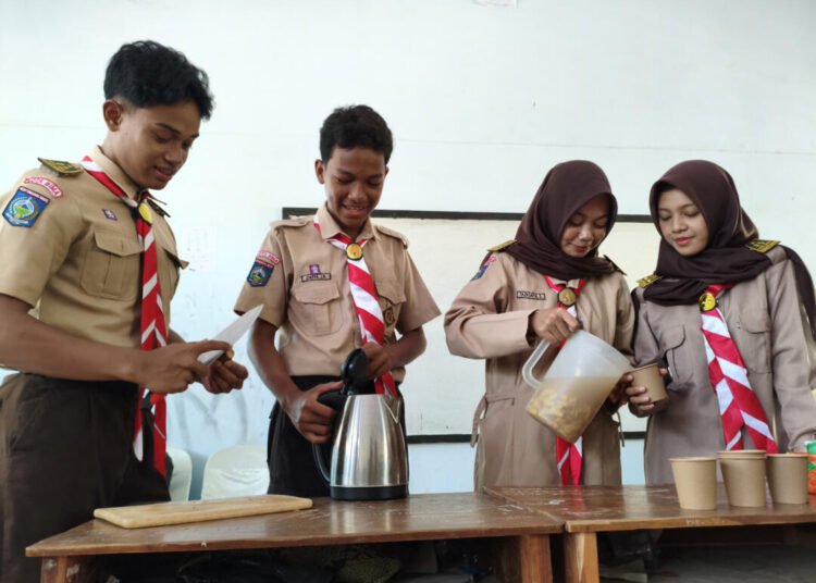 Peringati Hari Jamu Nasional, Balai POM di Bima Kenalkan Jamu Sebagai Warisan Budaya Nusantara kepada Generasi Muda 48 Balai POM di Bima Kenalkan Jamu kepada Generasi Muda