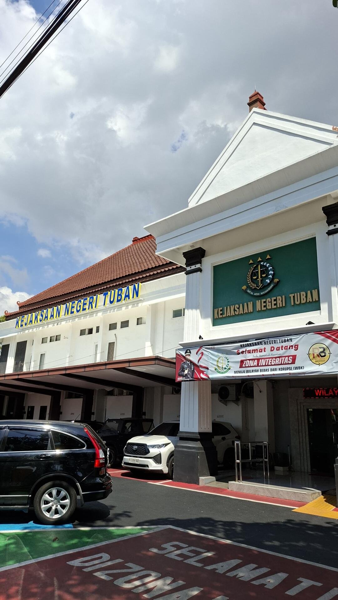 Foto Gedung Kejaksaan Negeri Tuban (Dokumentasi Pribadi Hasil Wawancara)