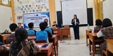 Mahasiswa IAKN Tarutung Gelar Seminar Public Speaking di SMA YP HKBP Pematangsiantar 56 Public Speaking