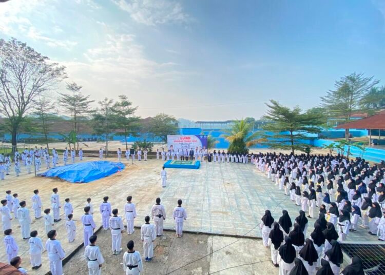Mengapa Harus Memilih Pesantren Qur'an elTAHFIDH? Panduan Lengkap untuk Orang Tua 50 IMG 20260606 WA0455