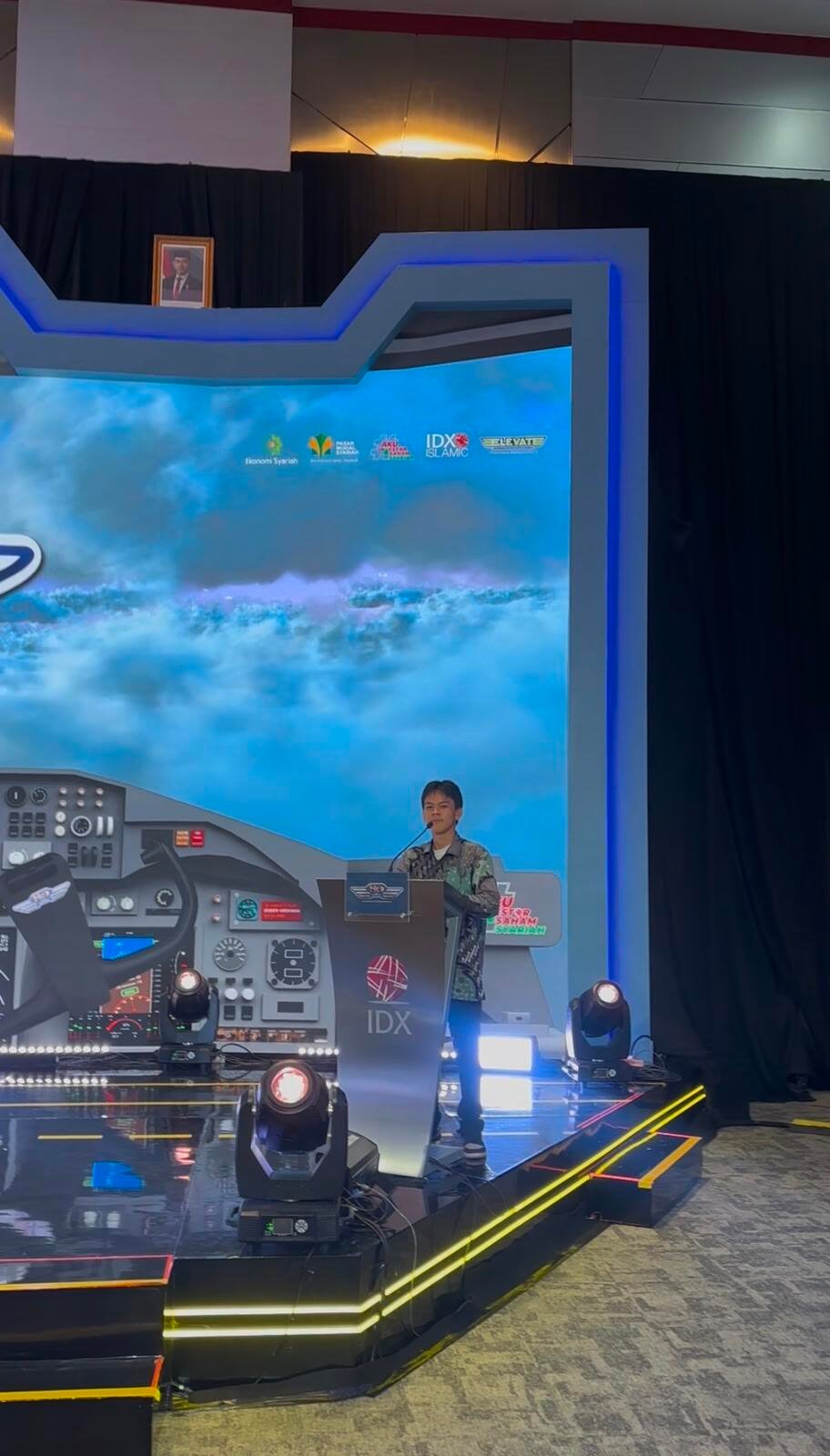 Rasendriya Inzqhi Kentzly: Dari Seorang Kuli Harian hingga terjun di industri investasi dan finance,Manajemen Bisnis 54 IMG 20260608 WA0010