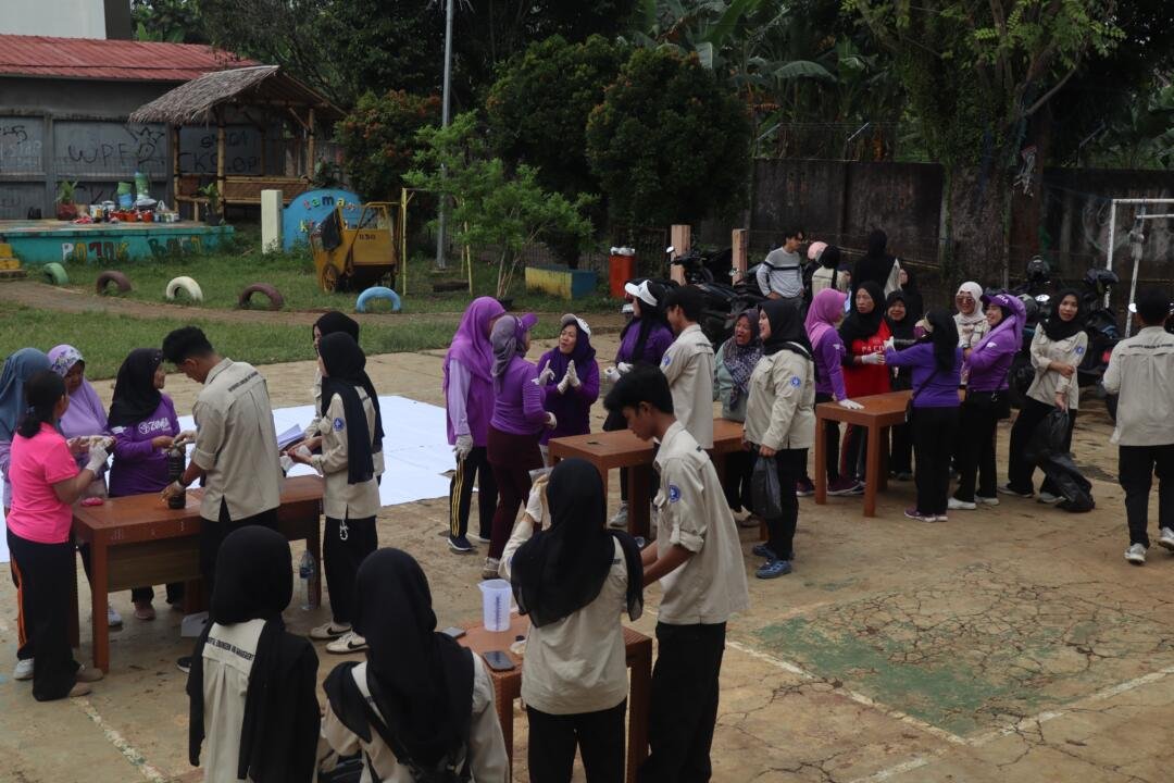 Green Project Ecoenzyur: Sehatkan Lingkungan, Hijaukan Kehidupan dari Dapur Rumah Tangga 50 IMG 20260612 WA0017 1