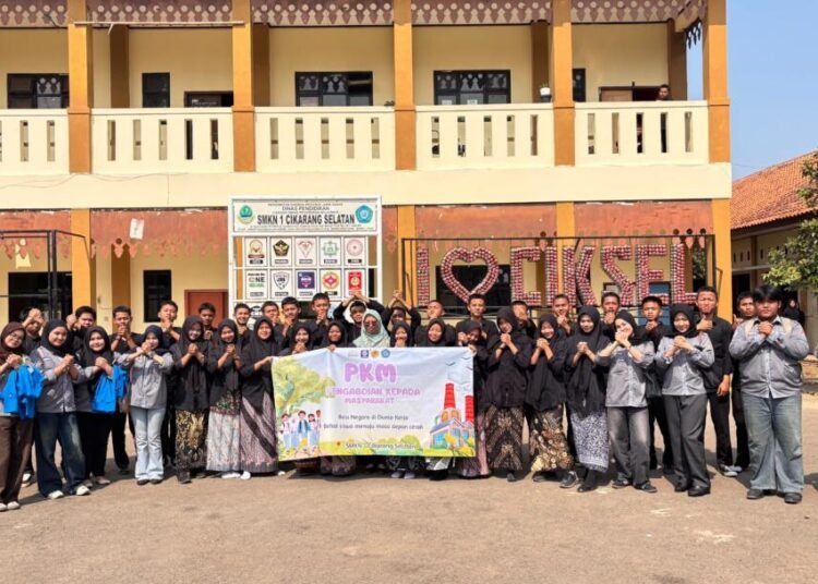 Karakter Kuat, Karier Hebat: Mahasiswa Teknik Industri Universitas Bina Sarana Informatika Bekali Siswa SMKN 1 Cikarang Selatan Hadapi Dunia Kerja 46 IMG 20260616 WA0024