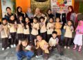Mahasiswa Ilmu Komunikasi Semester 4 UTM Edukasi Pemilahan Sampah dan Cuci Tangan di TK Bhakti 1 Kamal 61 IMG 20260617 WA0036