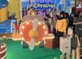 Ramainya pengunjung yang memadati area atrium Mall Kota Kasablanka dalam Event Pororo Carnival