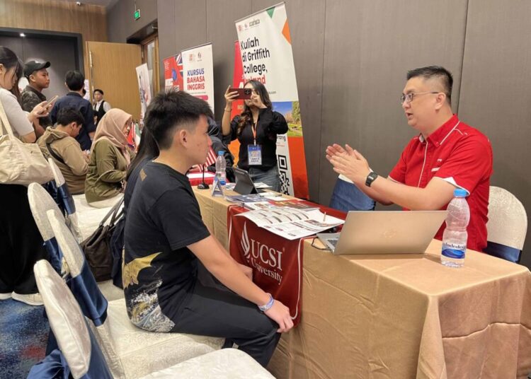 World Education Festival Medan 2026 Perlihatkan Tingginya Minat Pelajar Indonesia terhadap Pendidikan Global 46 World Education Festival Medan Juni 2026