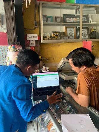 Mahasiswa Teknik Informatika UNPAM Mengimplementasikan Sistem Informasi Digital di Fotocopy Bungsu Cipondoh Tangerang 55 Picture5 2