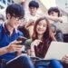 Dampak Media Sosial terhadap Kehidupan Mahasiswa