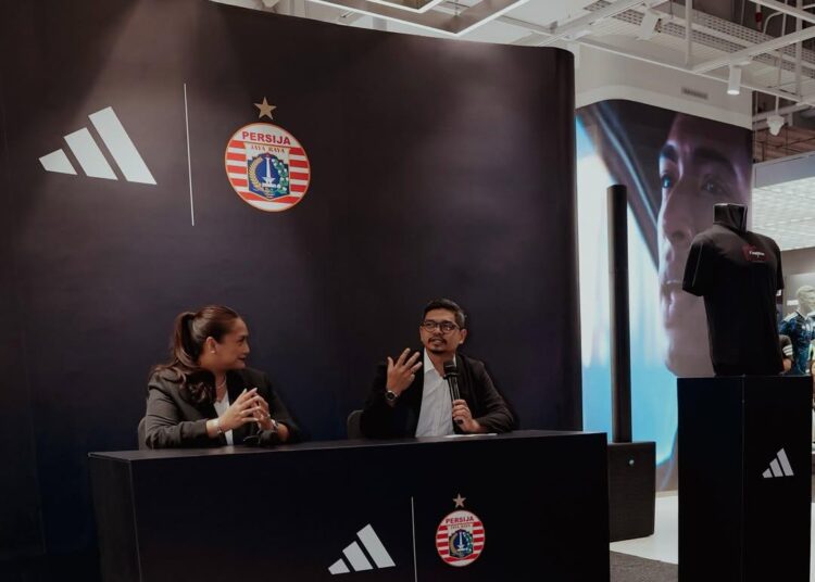 Persija Jakarta Resmi Mengumumkan Brand Adidas sebagai Official Apparel Partner 47 Together we begin. 👆🏻🔴Persija 1