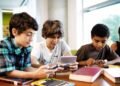 Mata Pelajar di Era Digital: Ancaman Screen Time yang Sering Diabaikan 62 Wait video games might be making kids smarter