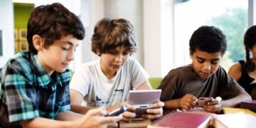 Wait video games might be making kids smarter