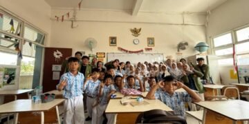 Menanamkan Toleransi Sejak Dini, Mahasiswa UPN "Veteran" Jawa Timur Sosialisasikan Moderasi Beragama di SDN Margorejo 5 Surabaya 46 WhatsApp Image 2026 06 09 at 23.20.09