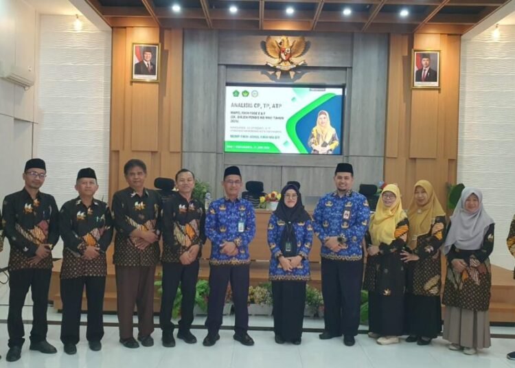 Perkuat Pembelajaran Fikih, MGMP MA DIY Bedah CP, TP, dan ATP Terbaru 47 WhatsApp Image 2026 06 17 at 12.04.35