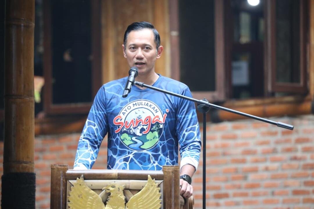 AYO Muliakan Sungai”, Wamen Ossy