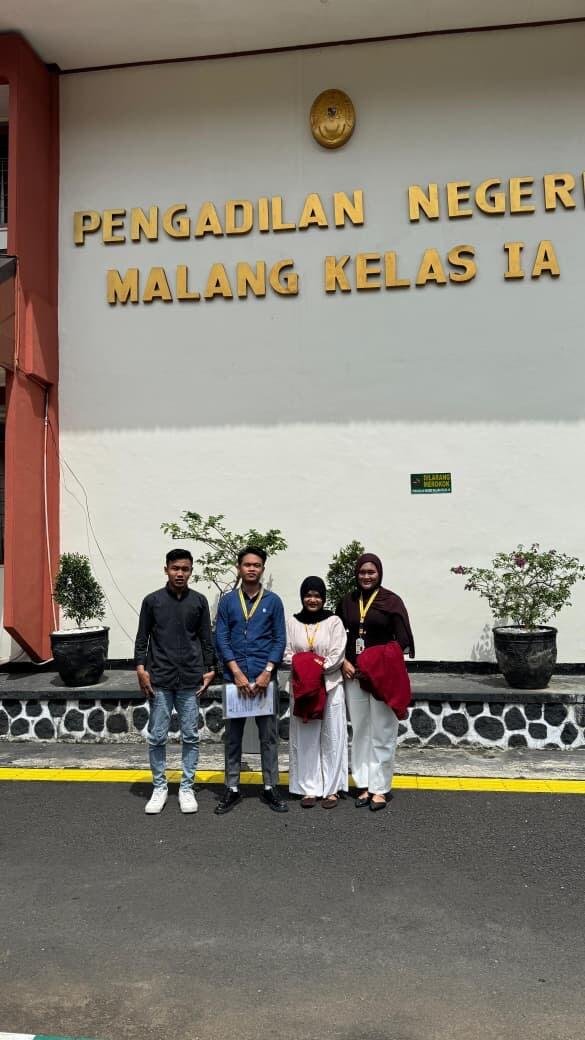 Mahasiswa Fakultas Hukum UMM Perkuat Kompetensi Praktik Hukum Melalui Magang di JR-ARAHAB Law Firm 47 Foto mahasiswa Fakultas Hukum Universitas Muhammadiyah Malang (FH UMM) (Sumber: Dokumentasi Pribadi)