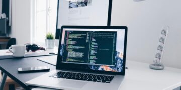 Serangan Ransomware Everest terhadap Ditjen Bea Cukai: Ujian Ketahanan Siber Instansi Pemerintah 56 Dokumentasi Unsplash Milik Christopher