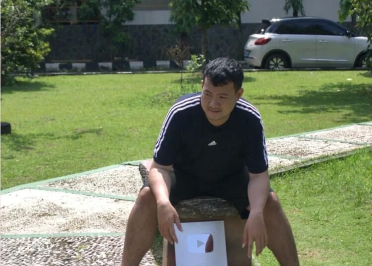 Perjalanan Rakkison JeVe, Steamer Gaming Asal Bangka Belitung Membangun Audiens Melalui Live Streaming 46 Foto pribadi Rakkison JeVe (Sumber: Instagram Pribadi Rakkison JeVe)