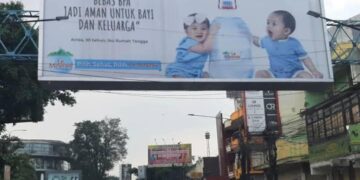 Sumber gambar : https://www.indonesiana.id/read/182347/menyoroti-etika-anak-di-iklanleminerale-dan-abe-cekut