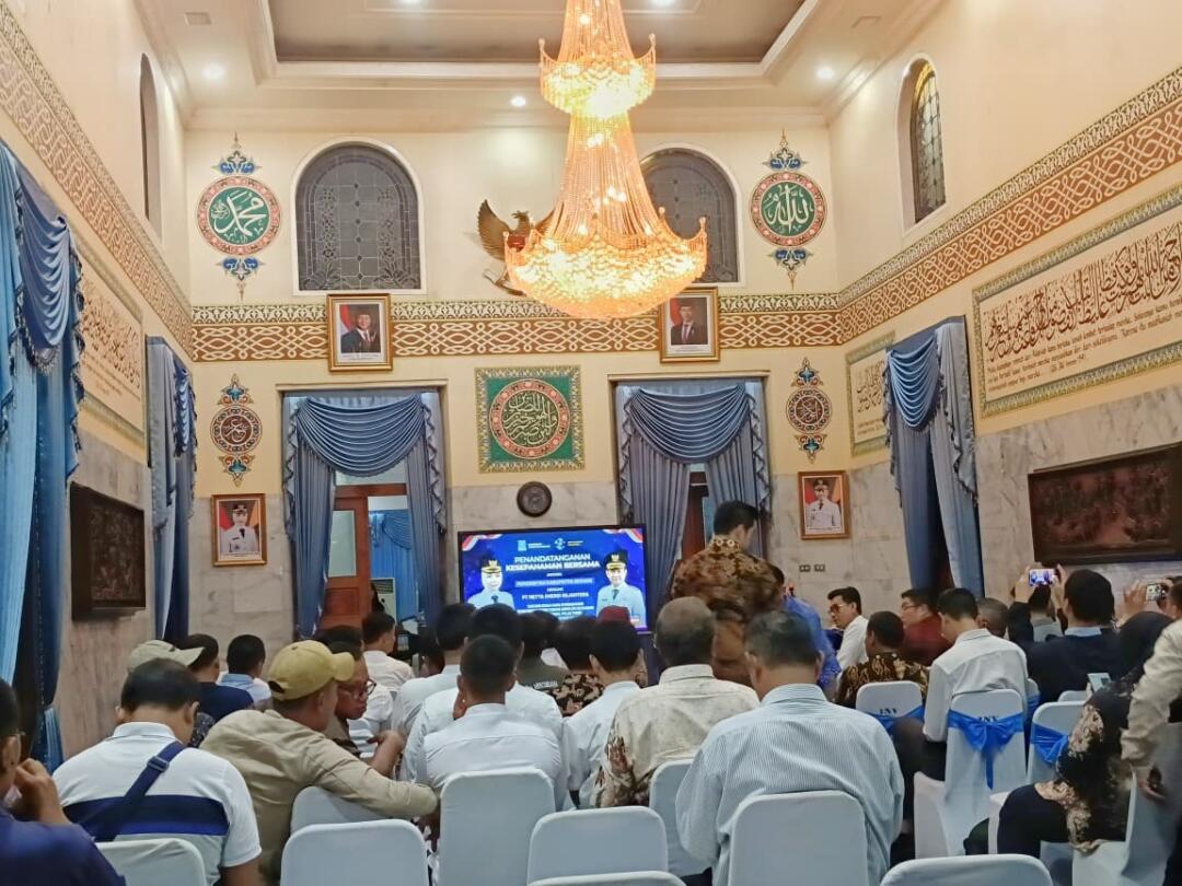 partisipasi acara penandatanganan