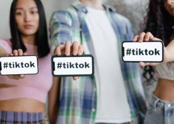 Ketika Viral Lebih Penting daripada Benar