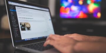 Rupiah Anjlok Tembus Rp18.000, Ini Cara Jitu Raup Dollar Lewat Guest Post Marketplace 12 Rupiah Anjlok Tembus Rp18.000, Ini Cara Jitu Raup Dollar Lewat Guest Post Marketplace