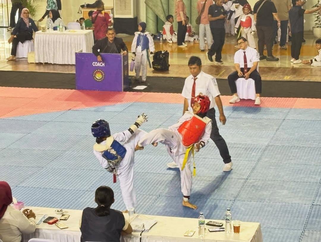 Keren! 78 Santri Penghafal Al-Qur'an elTAHFIDH Borong Medali di Turnamen Taekwondo Elka Arena 2026 53 🏆 elTAHFIDH Indonesia 🏆Alhamdulillah kabar membanggakan datang dari para santri penghafal Al 3