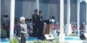 Keprotokolan sebagai Wujud Ketertiban dan Profesionalisme dalam Pelaksanaan Kegiatan Resmi di Lingkungan Kementerian Imigrasi dan Pemasyarakatan 56 Ilustrasi pelaksanaan kegiatan resmi, seperti upacara, pelantikan, serah terima jabatan, serta peringatan hari besar nasional (Sumber: Dokumentasi Pribadi)