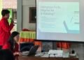 Mahasiswa KKN UNTAG Surabaya Kenalkan Website E-Katalog BUMDes, Dorong Digitalisasi Ekonomi Desa Sukorejo 48 Dokumentasi Mahasiswa KKN UNTAG Surabaya saat mengenalkan Website E-Katalog BUMDes (Sumber: Dokumentasi Pribadi)