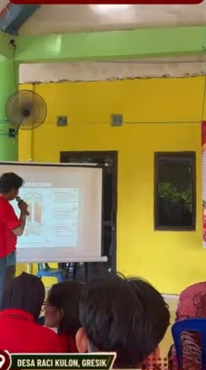 KKN Untag Raci Kulon menciptakan sebuah komunitas yang mampu memberdayakan masyarakat melalui metode pengomposan limbah organik yang inovatif 47 1000508116 1 1