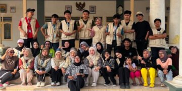 Semarak Pagi di Gintung Kidul, Mahasiswa KKN UIN Sunan Kalijaga Ajak Ibu-Ibu Senam Bersama 58 216351