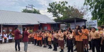 Pentingnya Kerja Sama Sekolah dan Orang Tua dalam Membentuk Karakter Siswa 56 217987