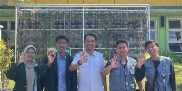 Mahasiswa KKN 205 UINSA Jembatani Aspirasi Desa Kejayan Kepada DLH Bondowoso Terkait Pengadaan Tempat Pembuangan Sampah 58 2ee0667d a3fe 4dfa ad9c ed4fda0bec62