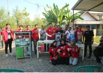 Penguatan Edukasi Pengelolaan Sampah Melalui Kegiatan Bank Sampah di Desa Asempapak, Gresik 61 Bank Sampah
