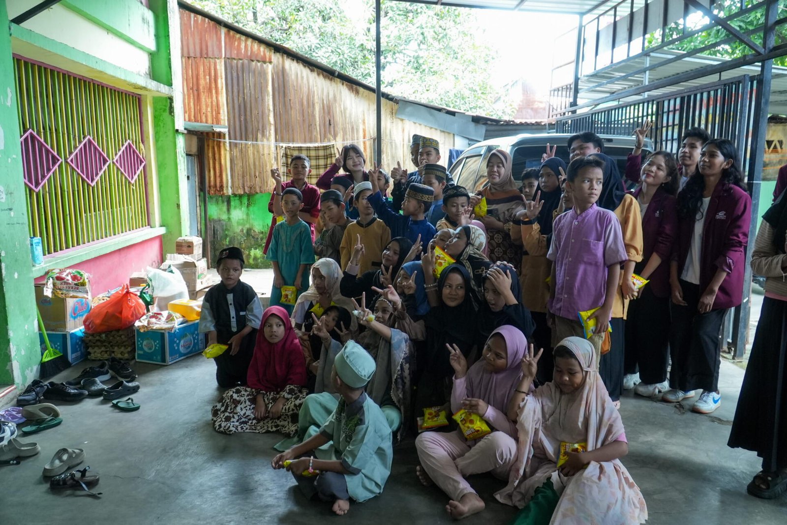 FDU Umum UC Makassar Tebarkan Harapan Melalui Bakti Sosial di Panti Asuhan Kasih Ibu 51 DSC08853 1