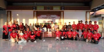 Pemberdayaan Kelompok Tani Desa Lasem melalui Penerapan Insect Light Trap Berbasis Tenaga Surya oleh Universitas 17 Agustus 1945 Surabaya (UNTAG) 56 DSCF7281 1