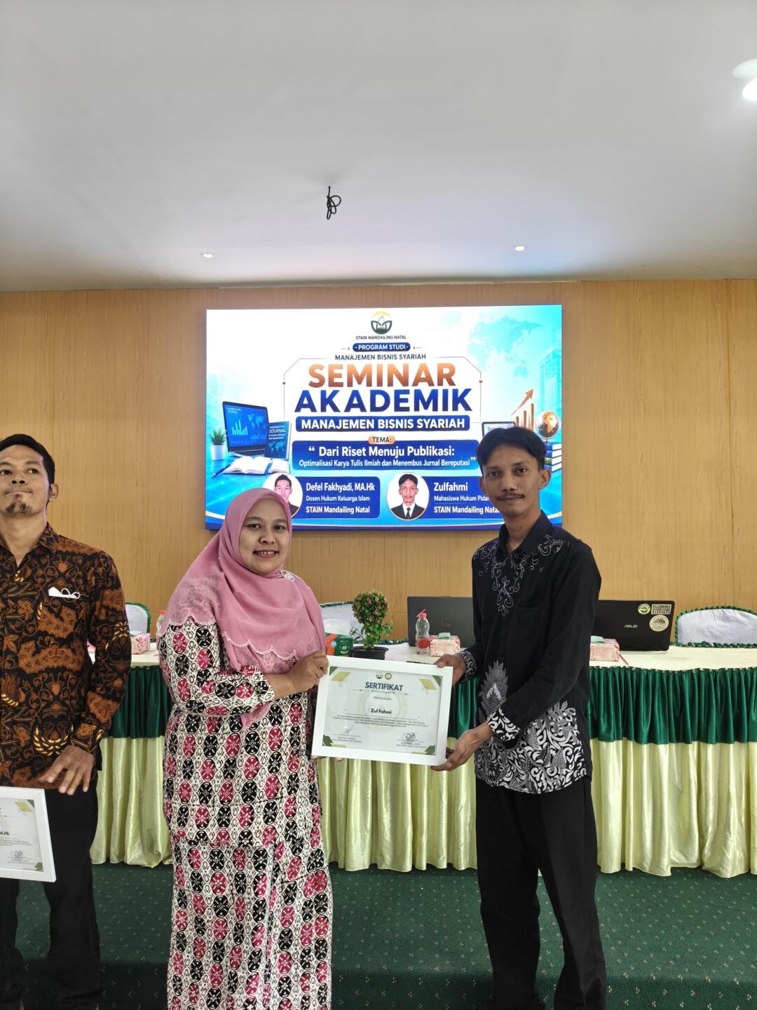 Mahasiswa HPI STAIN Mandailing Natal Jadi Narasumber pada Seminar Akademik Publikasi Ilmiah 50 STAIN Mandailing Natal