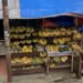 Berawal dari Lapak Buah di Depan Rumah, Perjuangan Seorang Ibu Menyelamatkan Ekonomi Keluarga 52 Lapak buah milik narasumber yang menjadikannya sumber penghasilan keluarga sejak Pandemi COVID-19. (Dokumentasi pribadi)