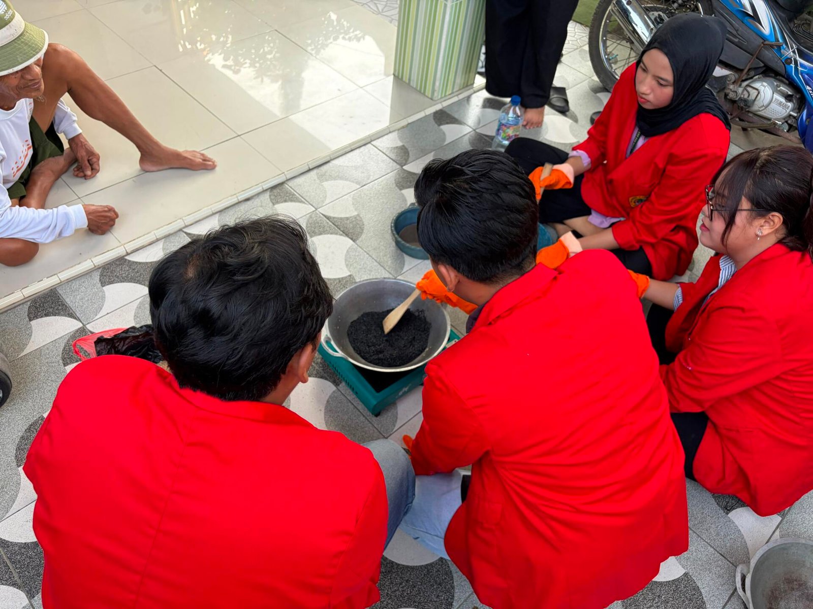 Workshop Pemanfaatan Sekam Padi Menjadi Briket Dorong Pemberdayaan Petani Desa Sidorejo 48 IMG 20260713 WA0222